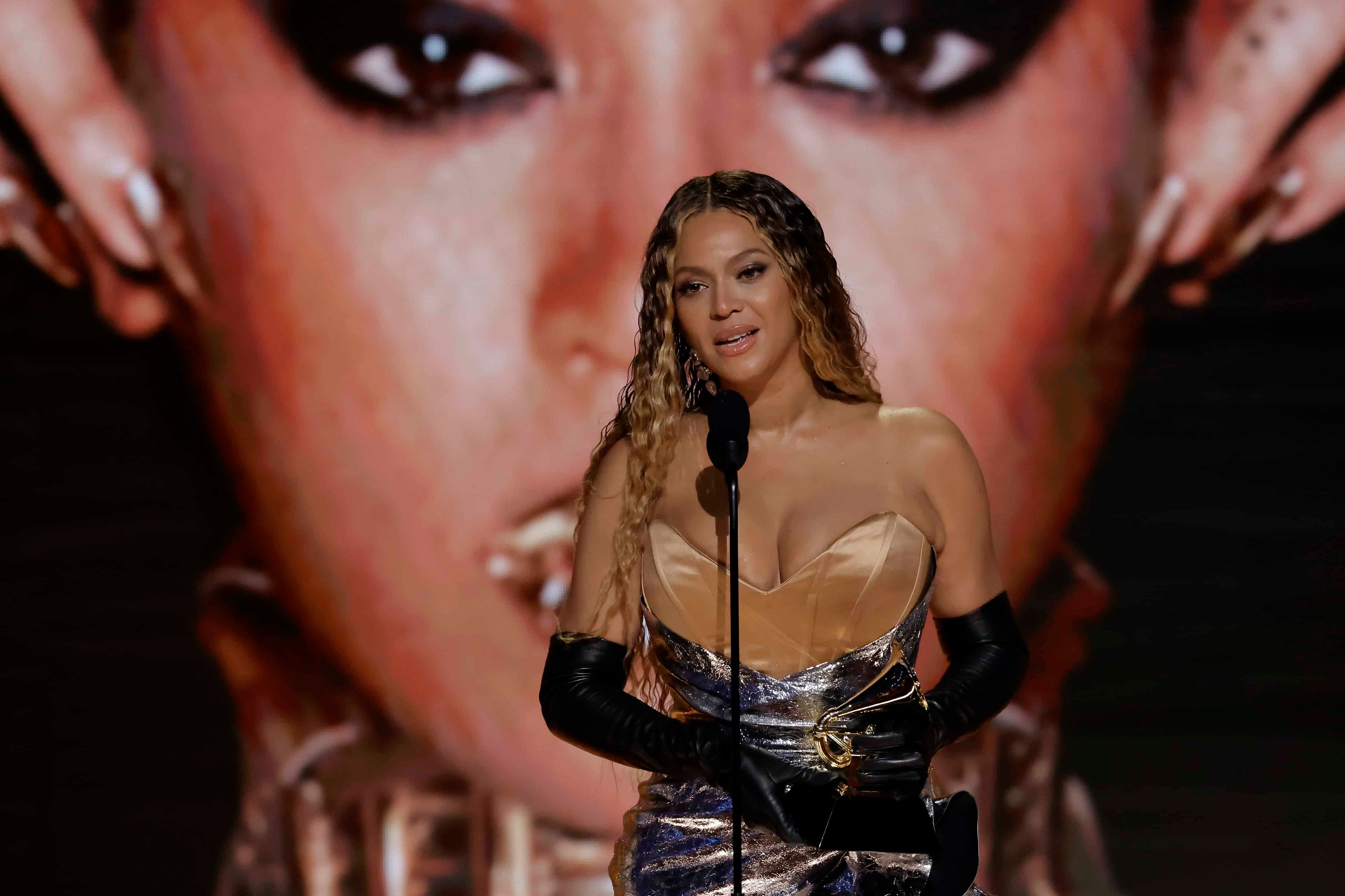 Beyoncé's Renaissance Tour Funds $100k Subway Extension Amid Weather Delays